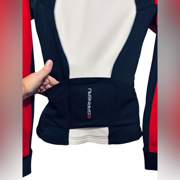 Women's Louis Garneau Cycling Jacket, Small, Black, Red, White 🚲 - Picture 10 of 12